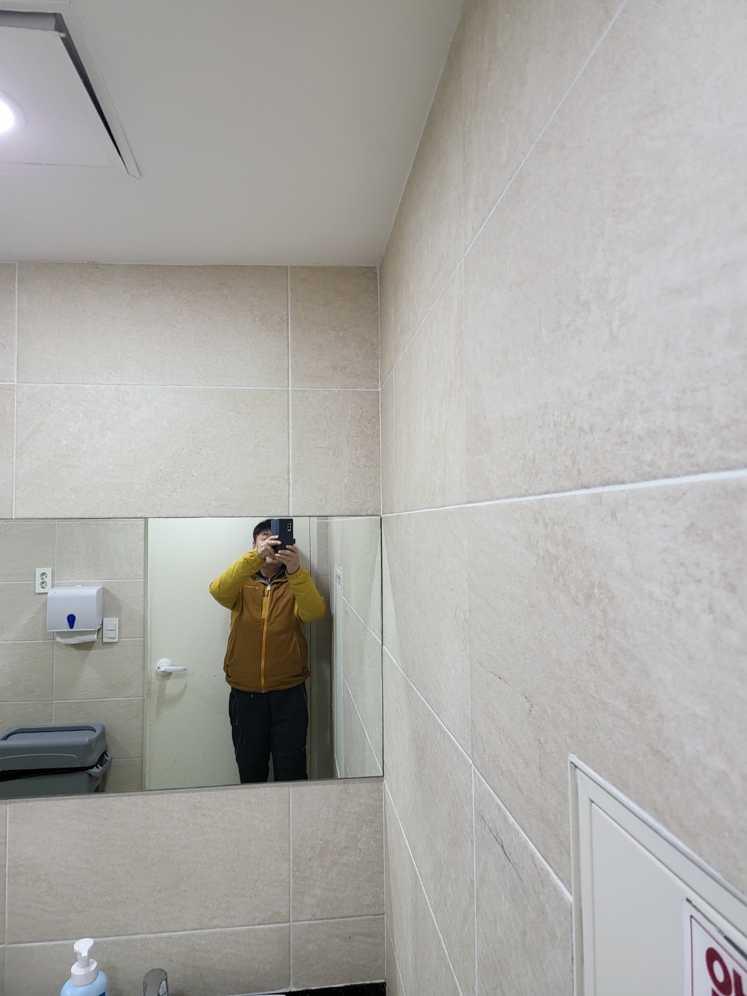 /user/l/lgtotalsash/editor/2404/abc5a4529b1f39ec1b436bd3461fce4a_1712031338_1441.jpg 이미지크게보기